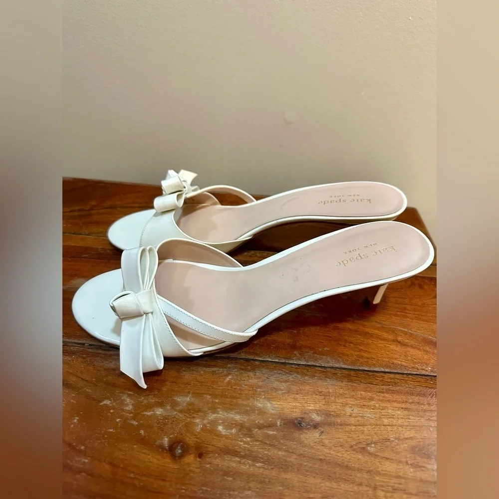 Kate Spade New York Simona White Leather Sandal Size 10